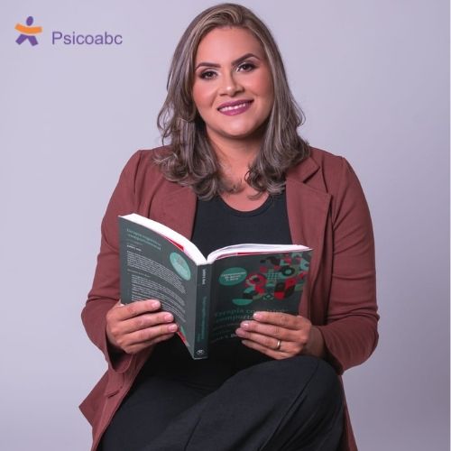 Elaine Ferreira da Silva Mischiatti